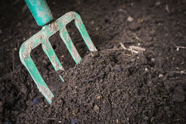Cost of Topsoil Spreading in Danbury